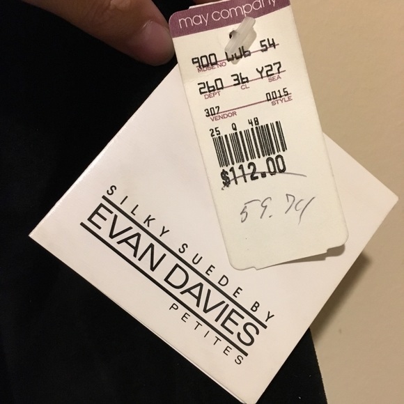 BLACK SUEDE VINTAGE SKIRT - Picture 3 of 4